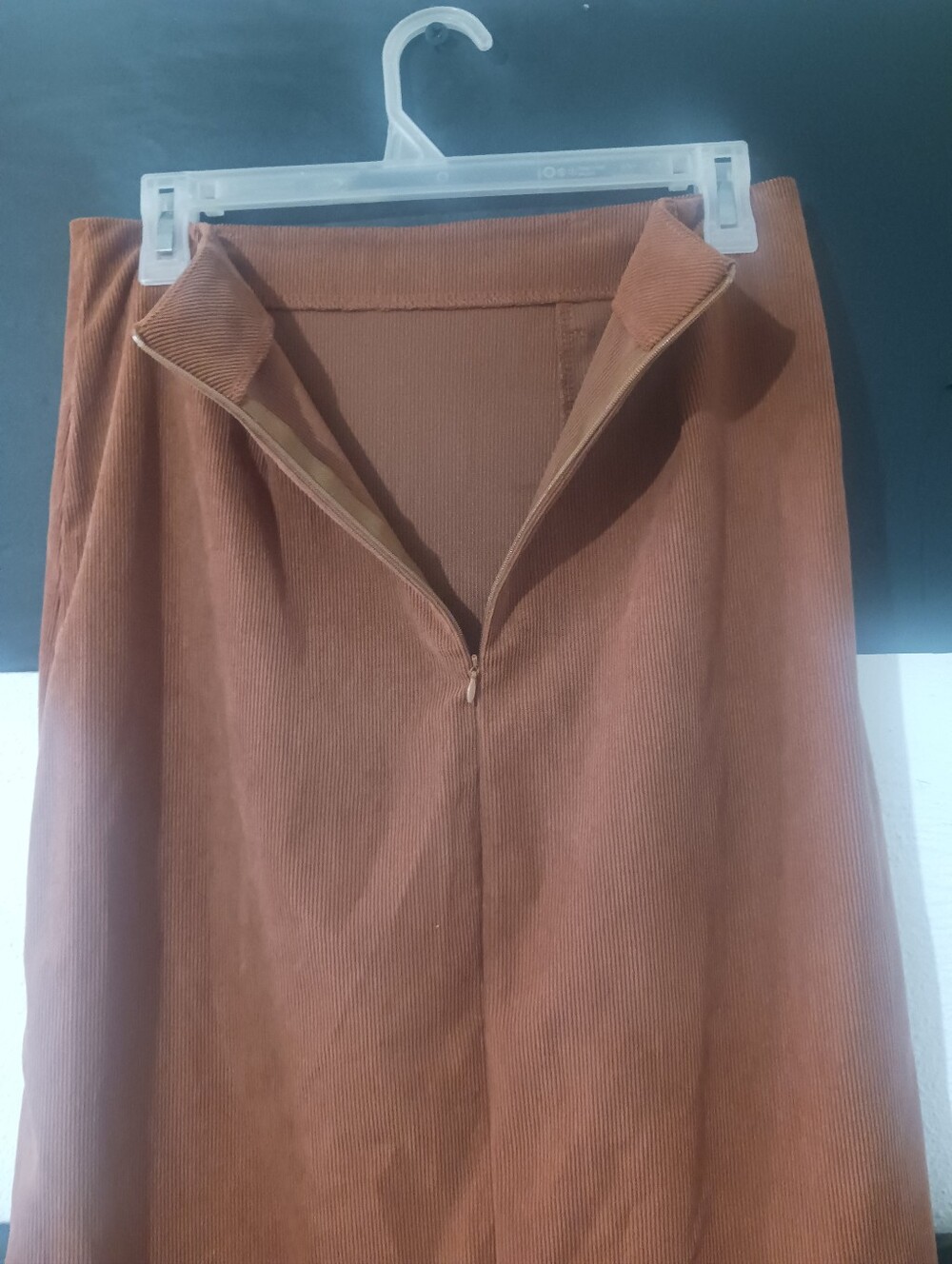 Women Camel Brown Belted Midi Slit Skirt - Picture 8 of 11